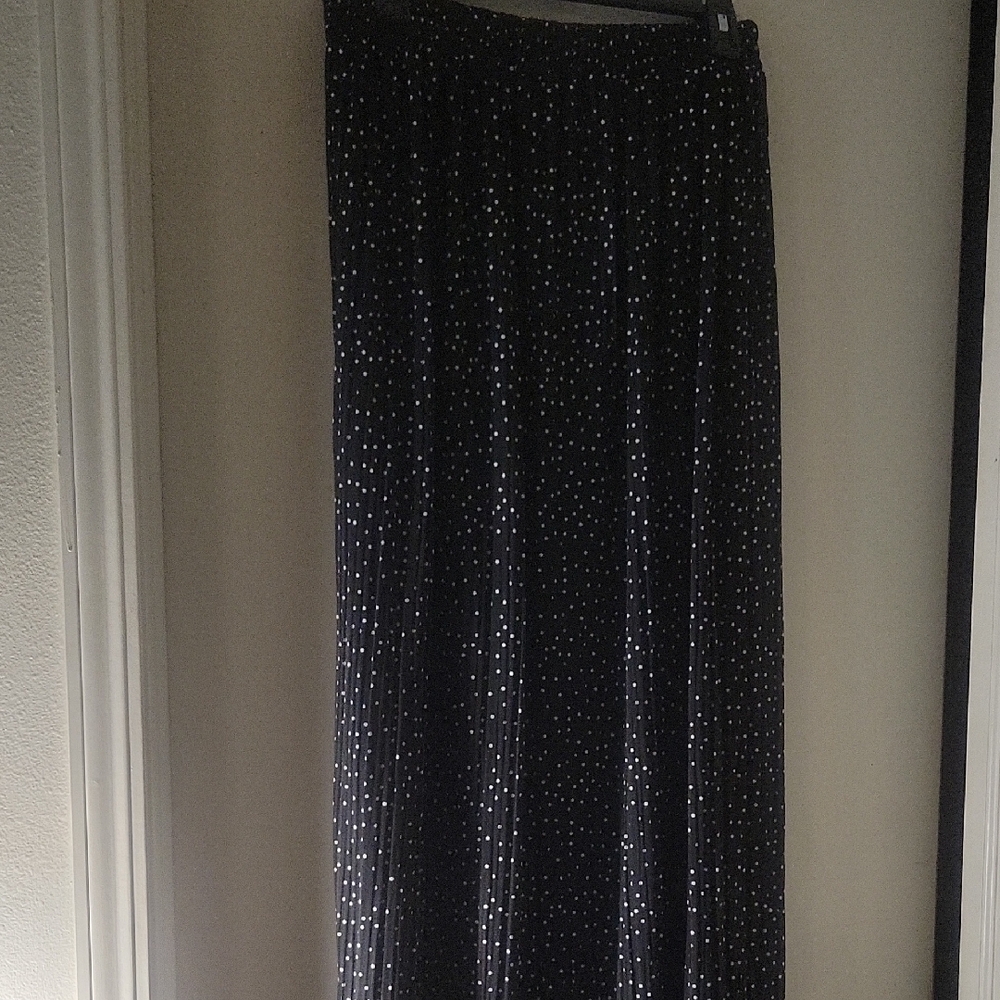 Elegant Black Polka Dot Skirt